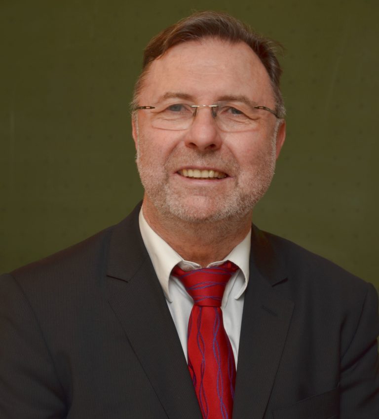Pressemitteilung: Siegfried Thiel (SPD) fordert Änderung des Getränkebezugs