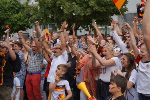 Public Viewing in der Fußgängerzone mit WSSI