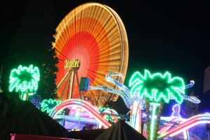 St. Ingberter Kirmes bei Nacht (Foto: Frank Leyendecker)