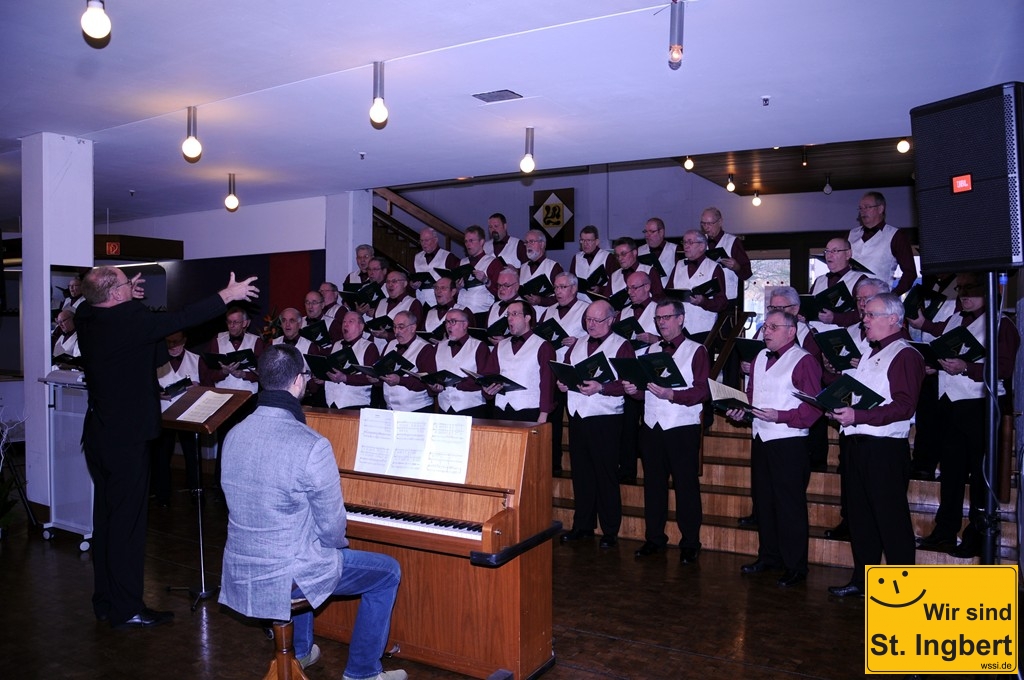 MGV Josefstal singt im Altenzentrum St. Barbara