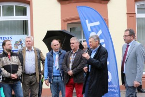 Eröffnung der Oldtimer-Rallye (Foto: Siggi Müller)