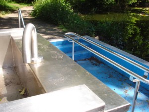 defekte Wasserleitung beim Schürer Weiher (Foto: SPD)