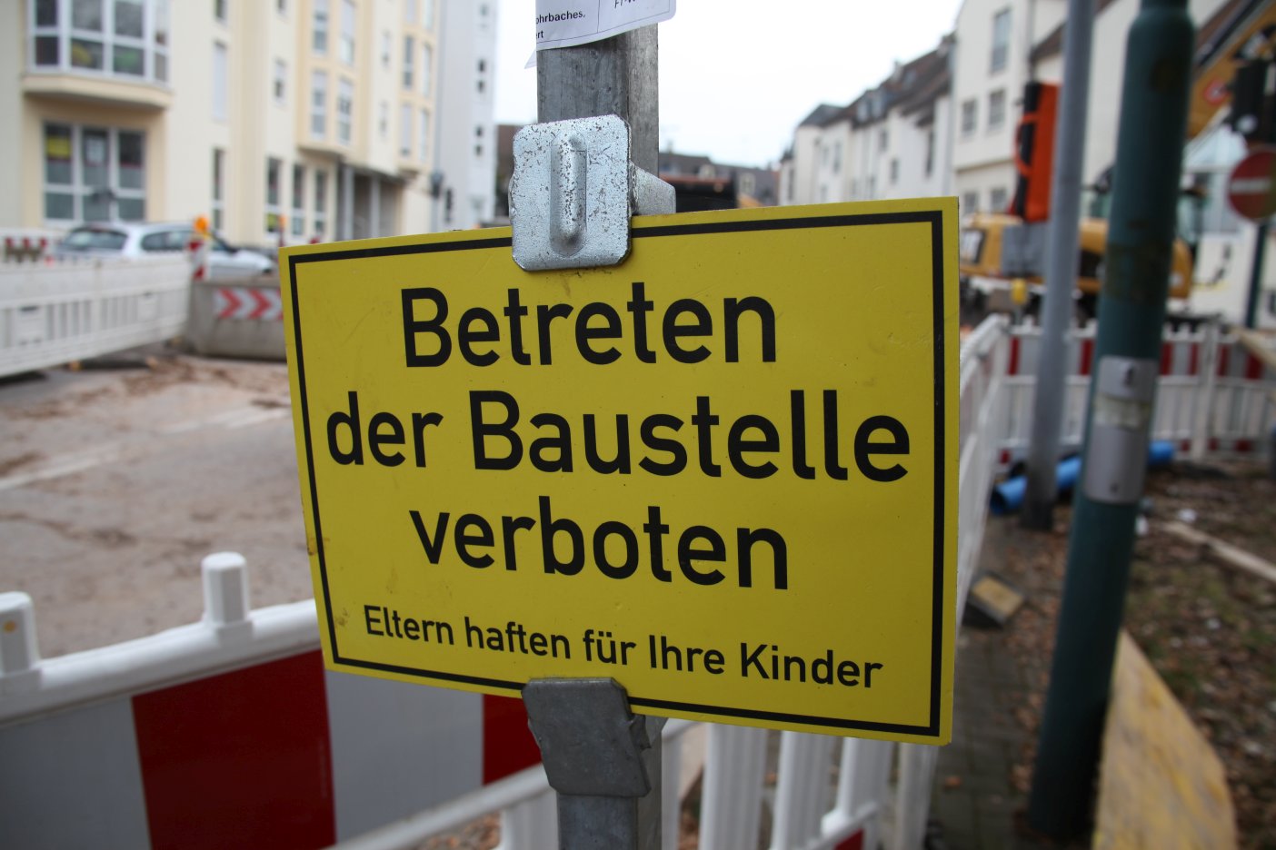 Halbseitige Sperrung der Blieskasteler Straße