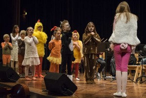 Die Musikschule der Stadt St. Ingbert stellt am 26. April mit "Schwein gehabt! Da rocken ja die Hühner" ihr erstes Musical vor (Foto: Aaron Müller)