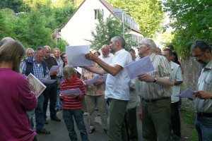 Führung durch den ehem. Park (Foto: Hans-Werner Krick)