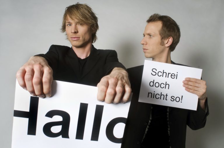 Das preisgekrönte Kabarett-Duo “Ohne Rolf” kommt am 2. Juni nach St. Ingbert