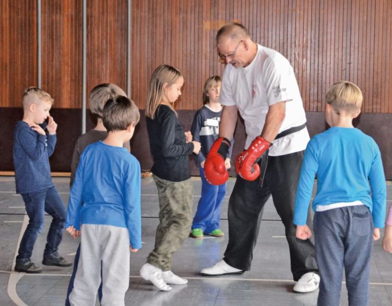 Kurse für Kinder bei der VHS Hassel