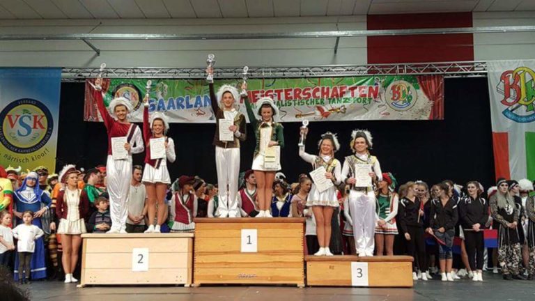 Erfolgreiche Dengmerter Narrezunft bei den Saarlandmeisterschaften im karnevalistischen Tanzsport
