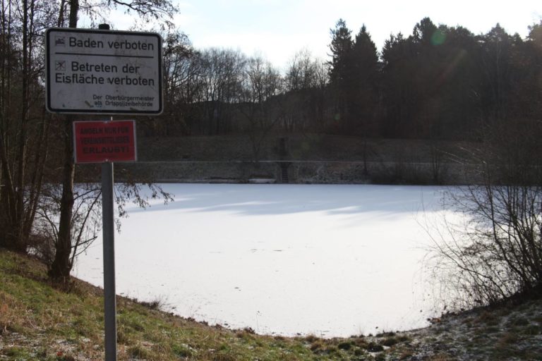 Aktuelle Warnung – Betreten von Eisflächen