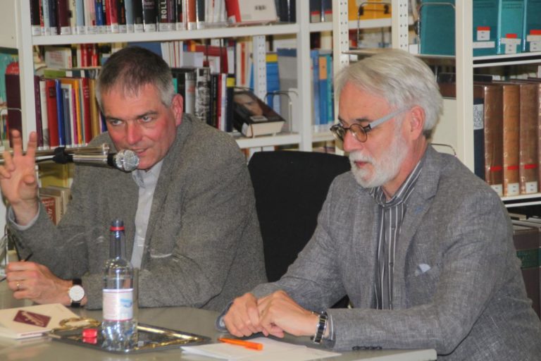 Kellerkalte Drittelchen und gut gezapftes Gebräu – Lothar Quinkenstein zu Gast beim St. Ingberter Literaturforum