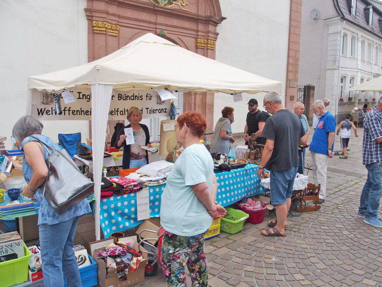 Flohmarkt fand regen Zuspruch