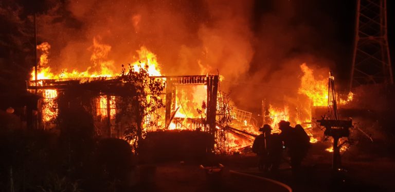 Brandeinsatz beschäftigte die Feuerwehr am Wochenende