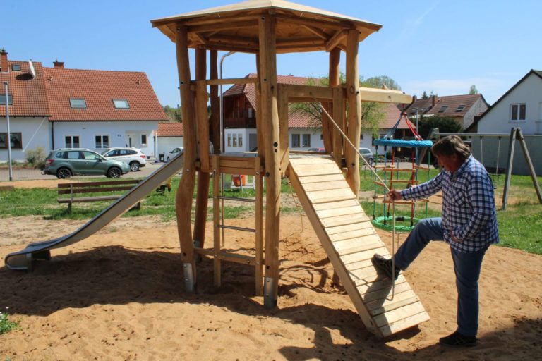 Spielplatz an der Kirche St. Konrad Rohrbach Aktuell Endlich ist es soweit