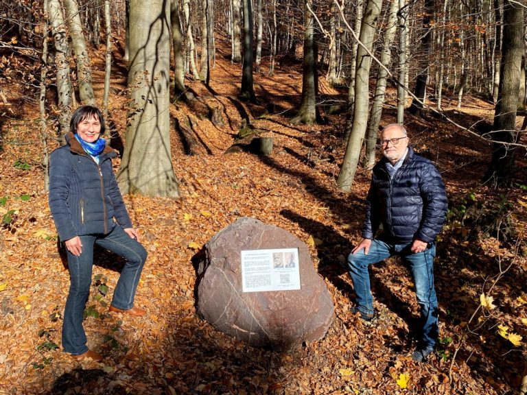 Gedenkstein am Schafkopf erinnert an zwei mutige Männer