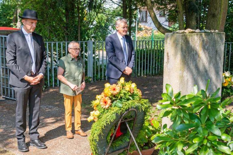 Besuch des jüdischen Friedhofes in St. Ingbert – Landtagspräsident Stephan Toscani auf den Spuren jüdischen Lebens im Saarpfalz-Kreis