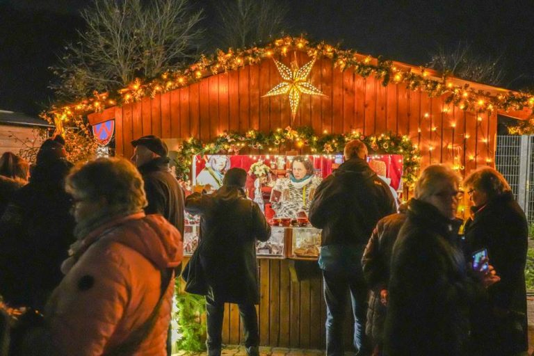 Oberwürzbacher Weihnachtsmarkt zog viele Besucher an