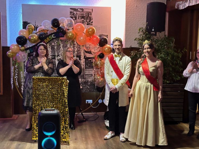 Schermscha starten märchenhaft in die neue Session