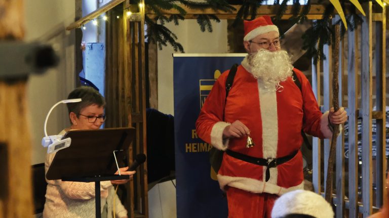 Besinnliche Weihnachtsfeier der Rohrbacher Heimatfreunde in der alten Mühle