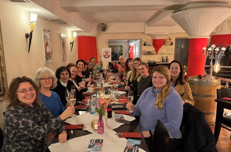 Neujahrsstammtisch der Frauen Union St. Ingbert: Resilienz und Klarheit im Fokus
