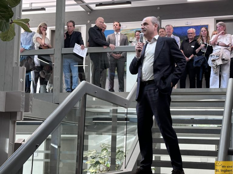 Neue Ausstellung „Edition Nr. 4“ im Atrium eröffnet