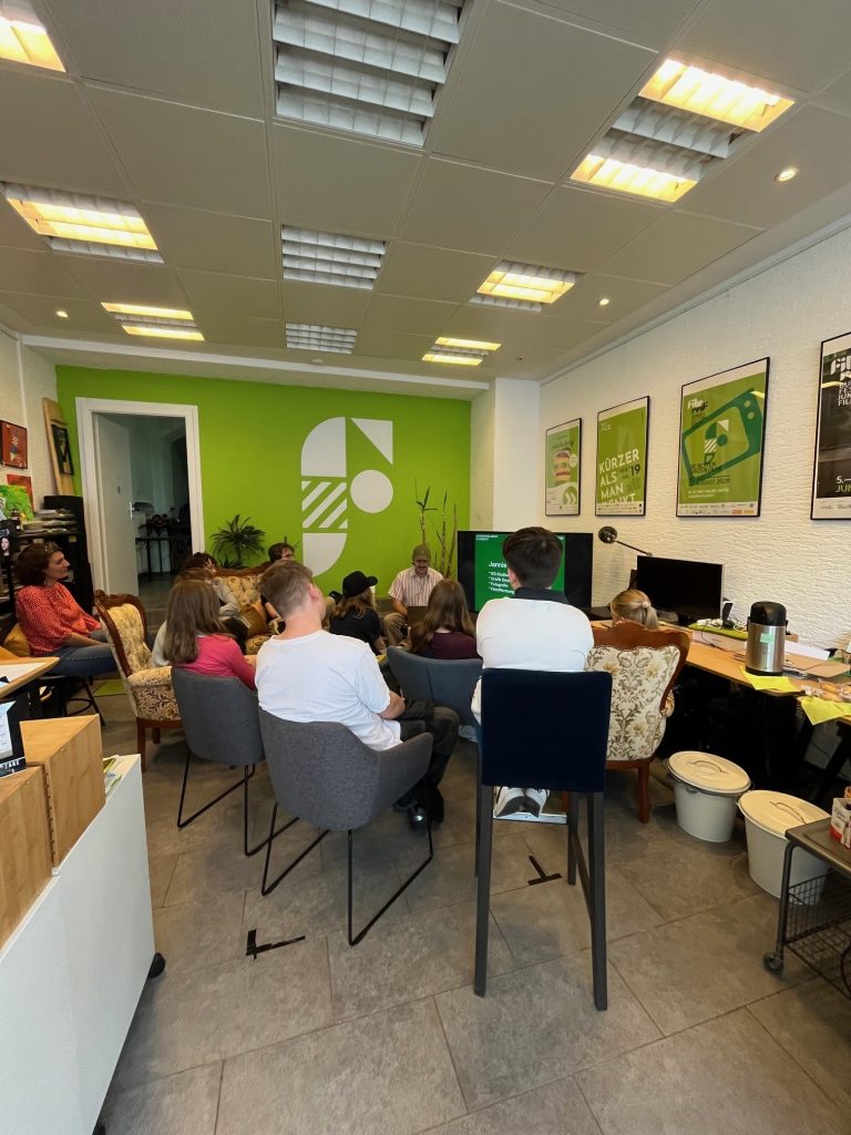 Vorbereitung für das Kinder- und Jugendparlament St. Ingbert- Erfolgreicher Workshop bereitet Wahlkampf vor